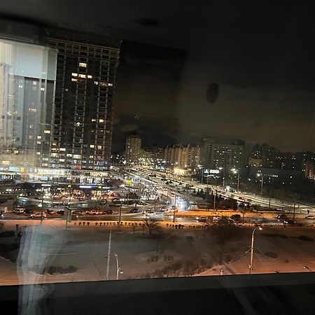 Apartment Smart Plaza Obolon' Kiev Eksteriør bilde